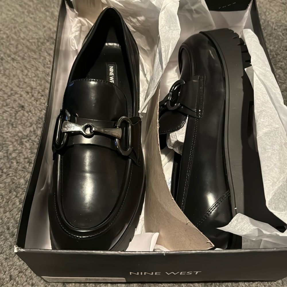 Nine West Womens Kpacie 3 Black Solid Faux Leather Loafers Shoes NWT